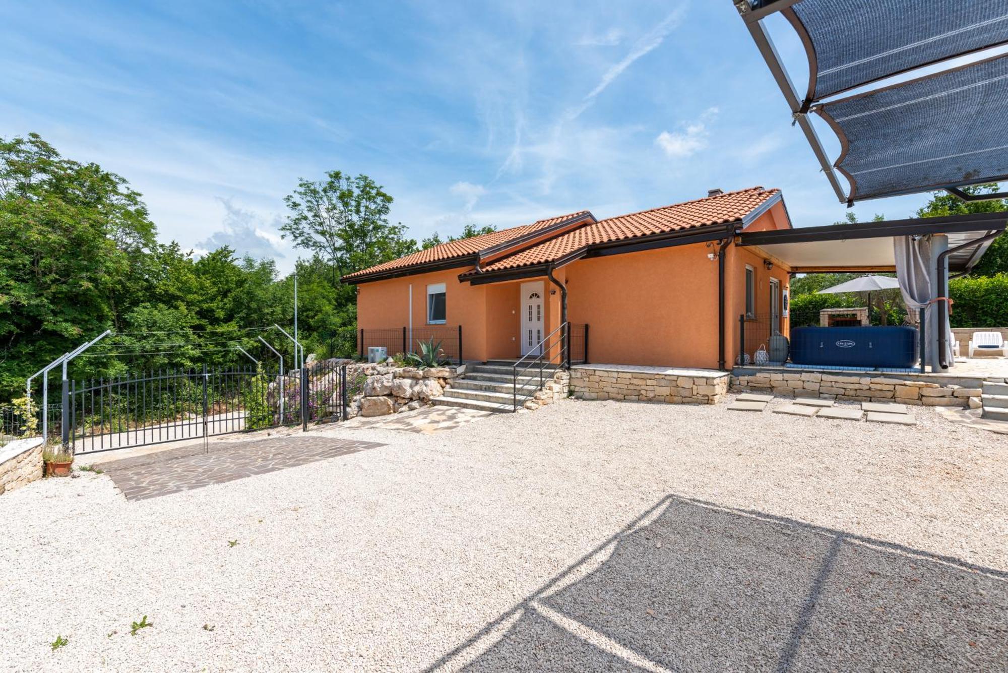Villa Pendolina With Private Pool Buje Exterior photo